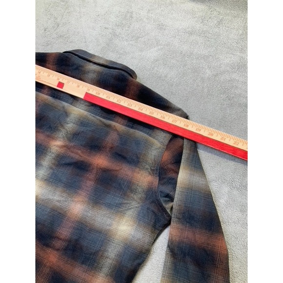 KUHL Dillinger Long Sleeve Plaid Flannel Shirt Red and Gray Mens Size "M" - Picture 6 of 8